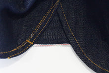 Load image into Gallery viewer, &#39;THE DUKE&#39; GOLD WEFT WESTERN SHIRT
