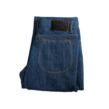 Load image into Gallery viewer, WASHED VINTAGE SLUB SELVEDGE DENIM.