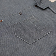 Load image into Gallery viewer, GREY HERRINGBONE HOLIDAY SHIRT