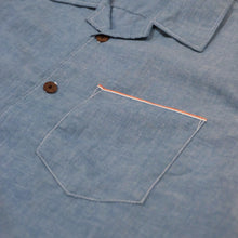 โหลดรูปภาพลงในเครื่องมือใช้ดูของ Gallery SELVEDGE CHAMBRAY HOLIDAY SHIRT