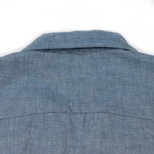 โหลดรูปภาพลงในเครื่องมือใช้ดูของ Gallery SELVEDGE CHAMBRAY HOLIDAY SHIRT