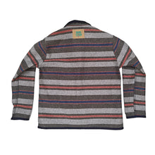 Load image into Gallery viewer, INDIGO QUILTED REVERSIBLE BLANKET-LINED JACKET (Indigo Diamond Quilt × Vintage Blanket Stripe)