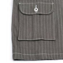 Laden Sie das Bild in den Galerie-Viewer, BROWN STRIPE HERRINGBONE SAFARI JACKET