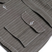 Laden Sie das Bild in den Galerie-Viewer, BROWN STRIPE HERRINGBONE SAFARI JACKET